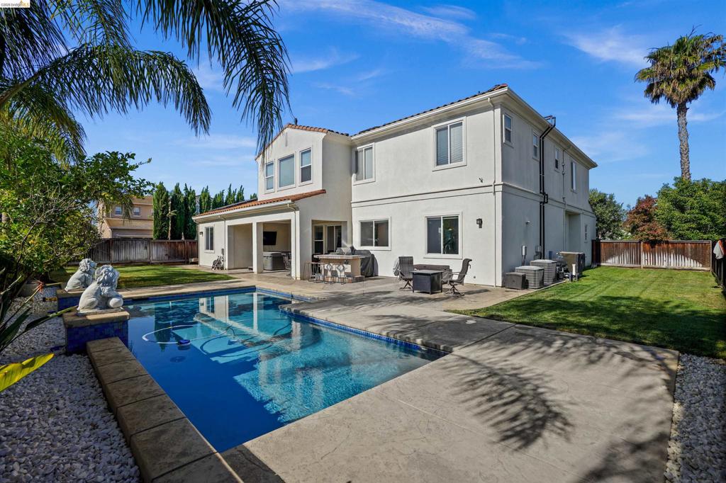 1596 Cherry Blossom Ct, Brentwood (CC), CA 94513