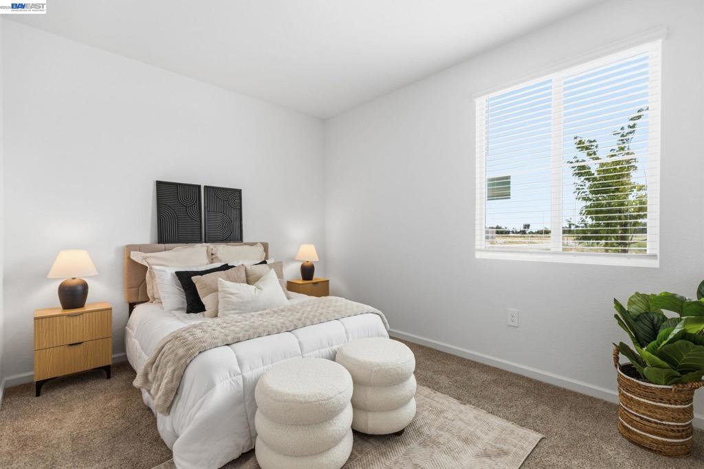 2261 Hewins Street, Manteca, CA 95337