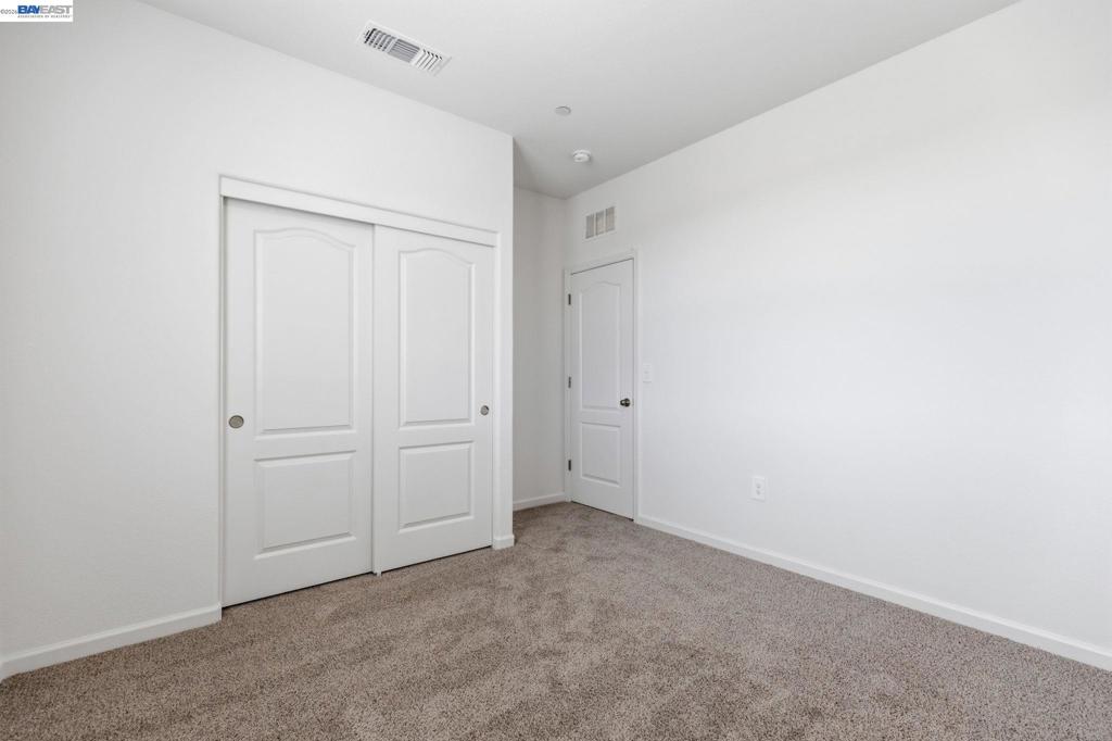 2261 Hewins Street, Manteca, CA 95337