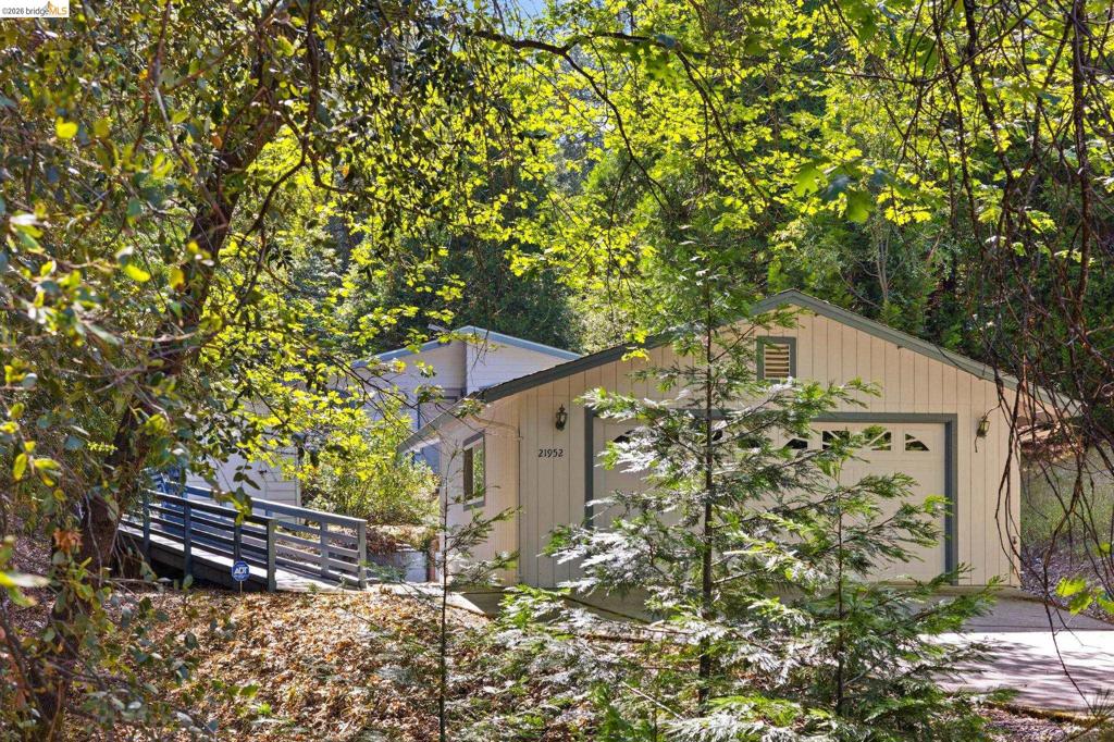 21952 Glenwood Rd, Sonora, CA 95370