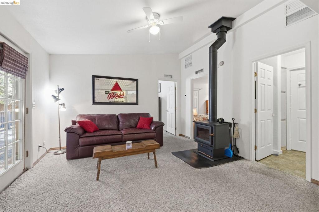 21952 Glenwood Rd, Sonora, CA 95370