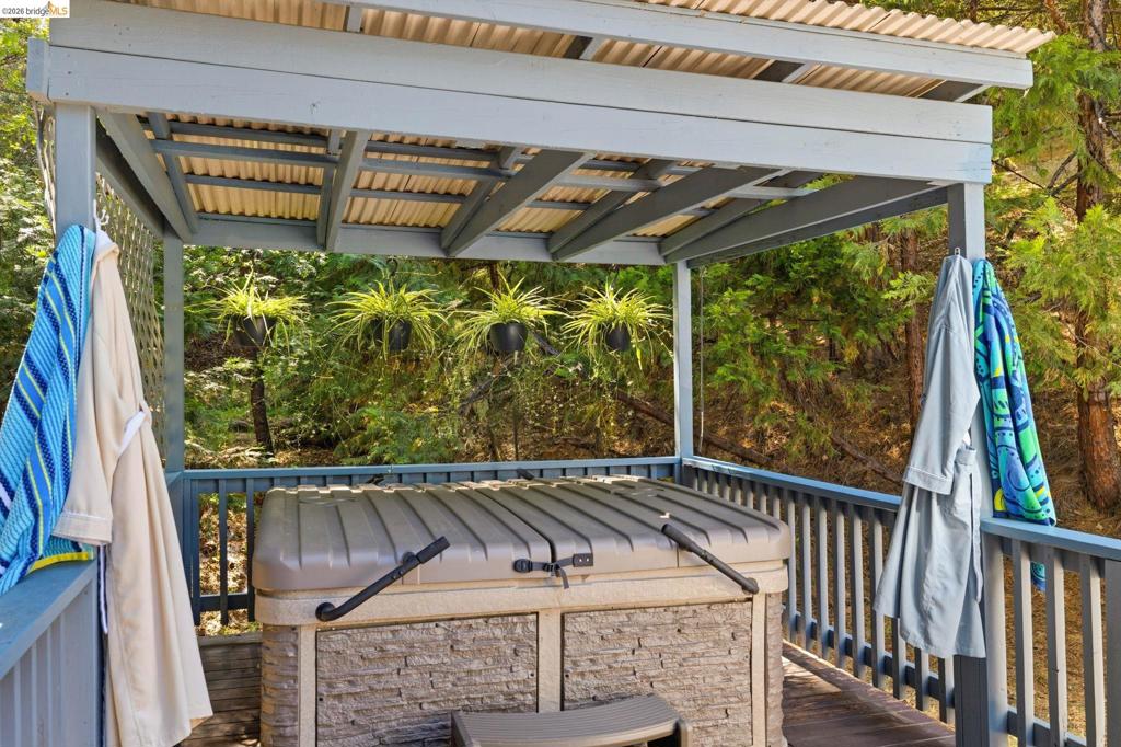 21952 Glenwood Rd, Sonora, CA 95370
