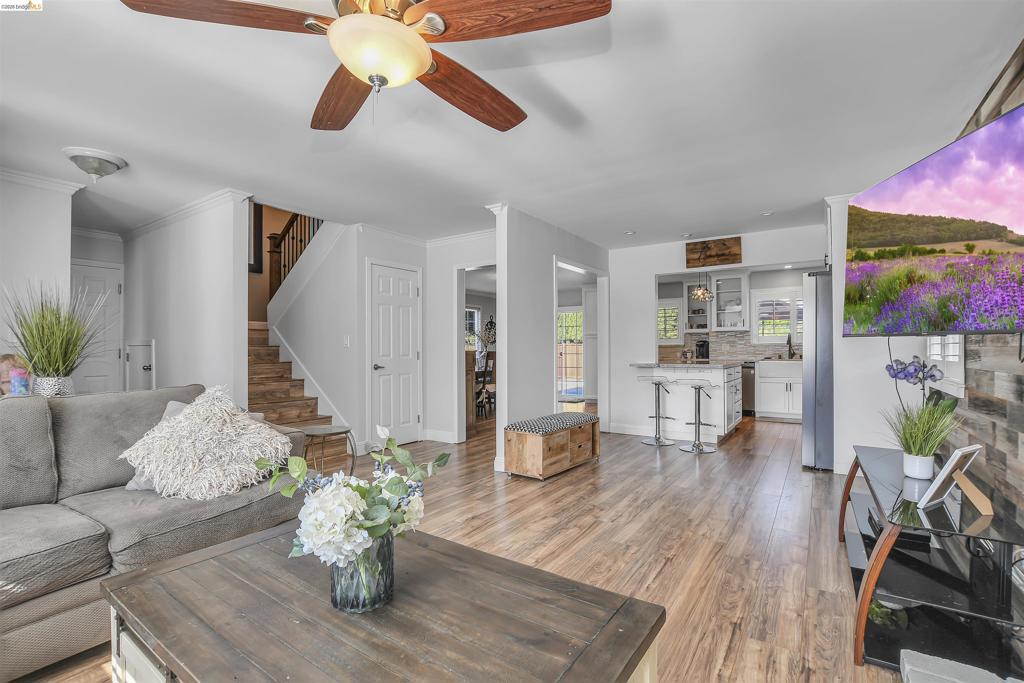 525 Nottingham Dr, Brentwood (CC), CA 94513