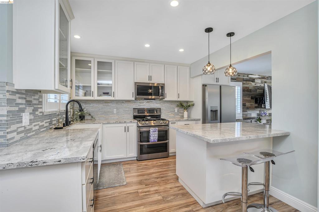 525 Nottingham Dr, Brentwood (CC), CA 94513
