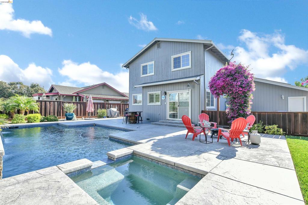 525 Nottingham Dr, Brentwood (CC), CA 94513