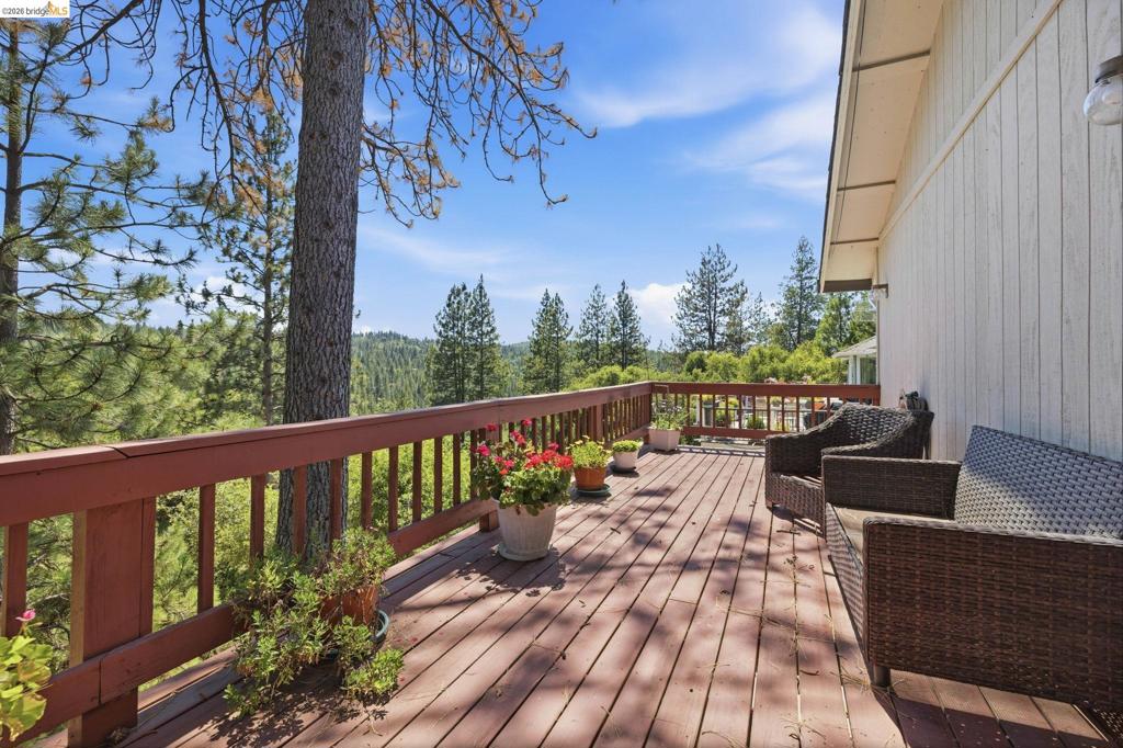20775 Point View, Groveland, CA 95321