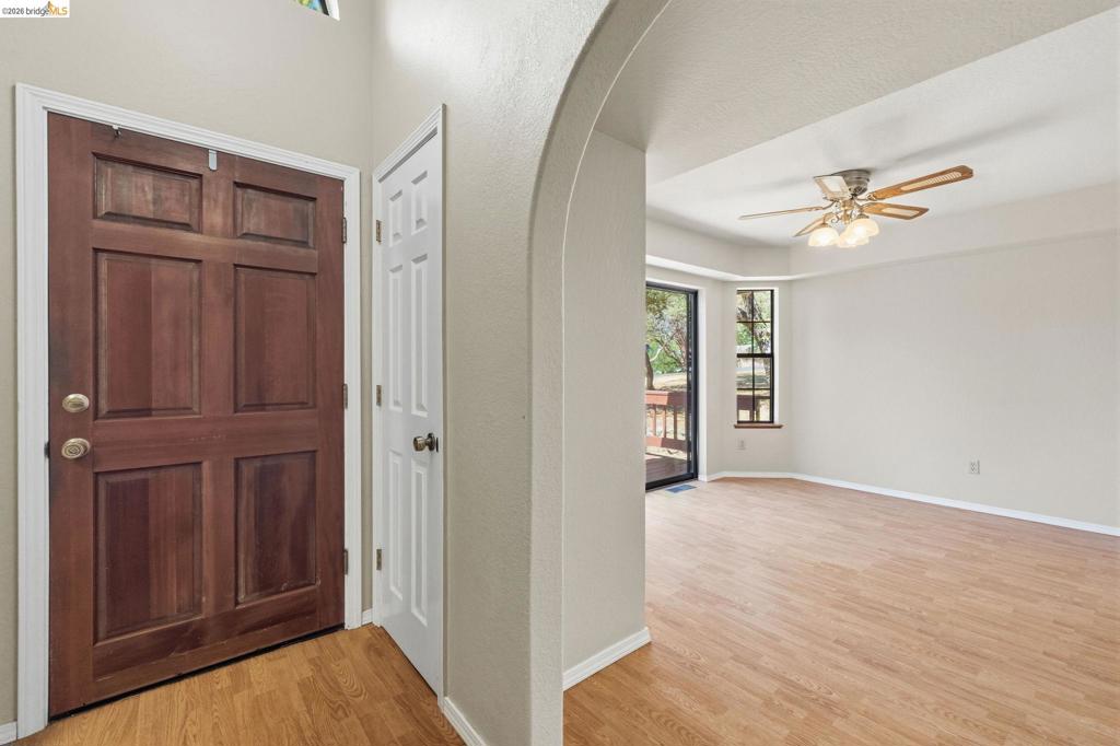20775 Point View, Groveland, CA 95321