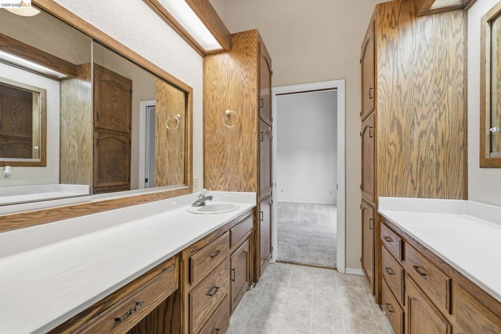 20775 Point View, Groveland, CA 95321