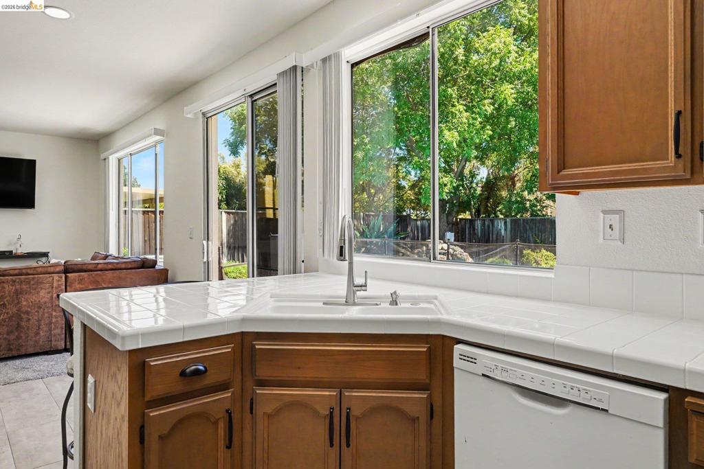 894 Stonewood Dr, Brentwood (CC), CA 94513