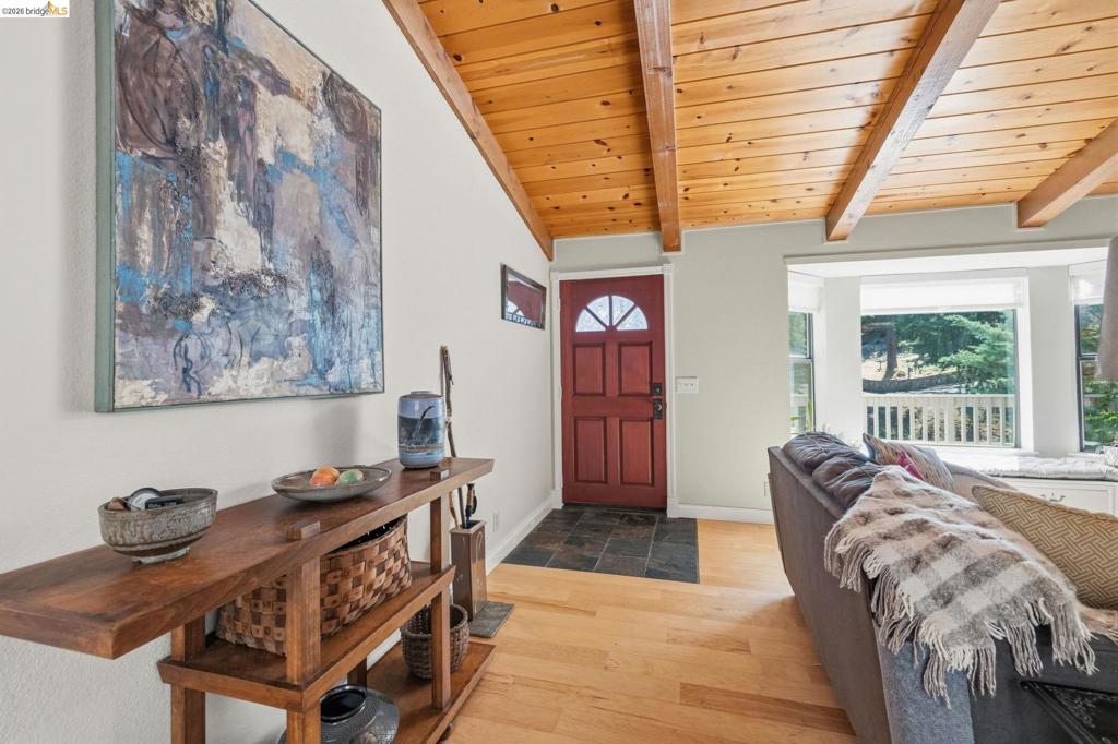 20812 Point View Dr., Groveland, CA 95321