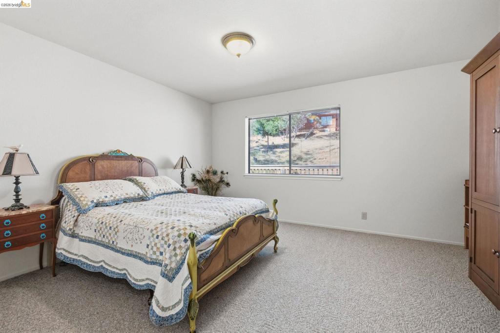 20812 Point View Dr., Groveland, CA 95321