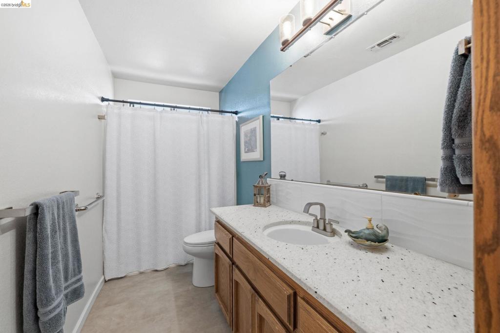 20812 Point View Dr., Groveland, CA 95321