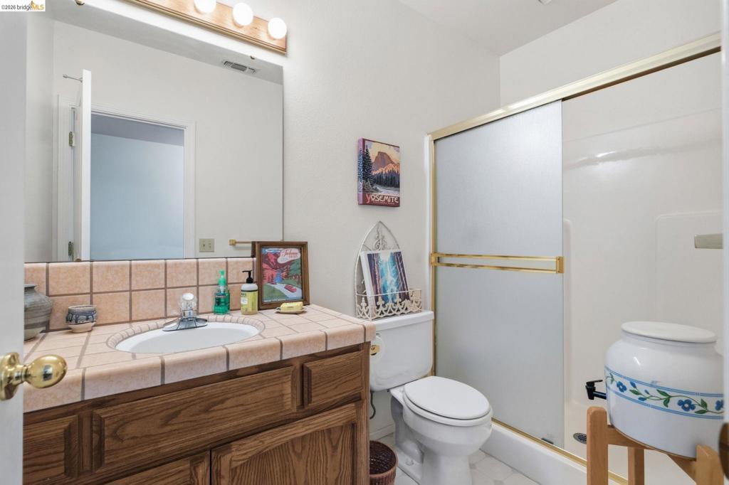 20812 Point View Dr., Groveland, CA 95321