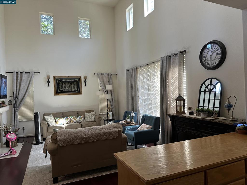 812 Allen Ct., Brentwood (CC), CA 94513-6213