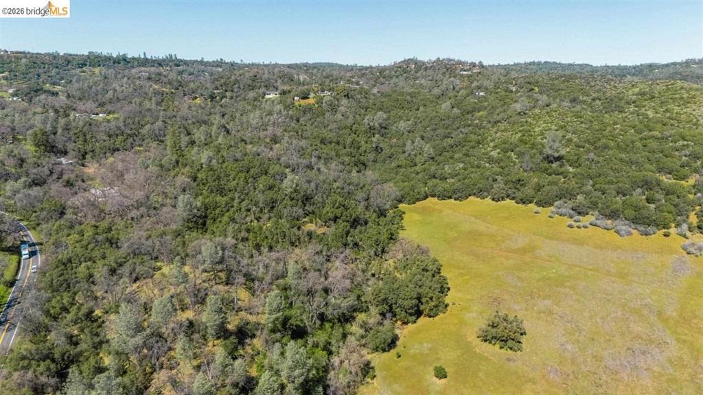 18701 Rawhide Rd, Jamestown, CA 95327