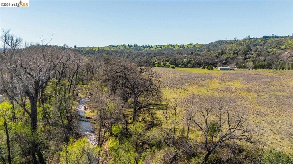 18701 Rawhide Rd, Jamestown, CA 95327