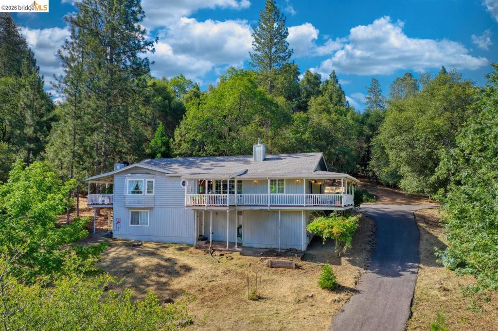 13163 Jackson Mill Dr, Groveland, CA 95321-9345
