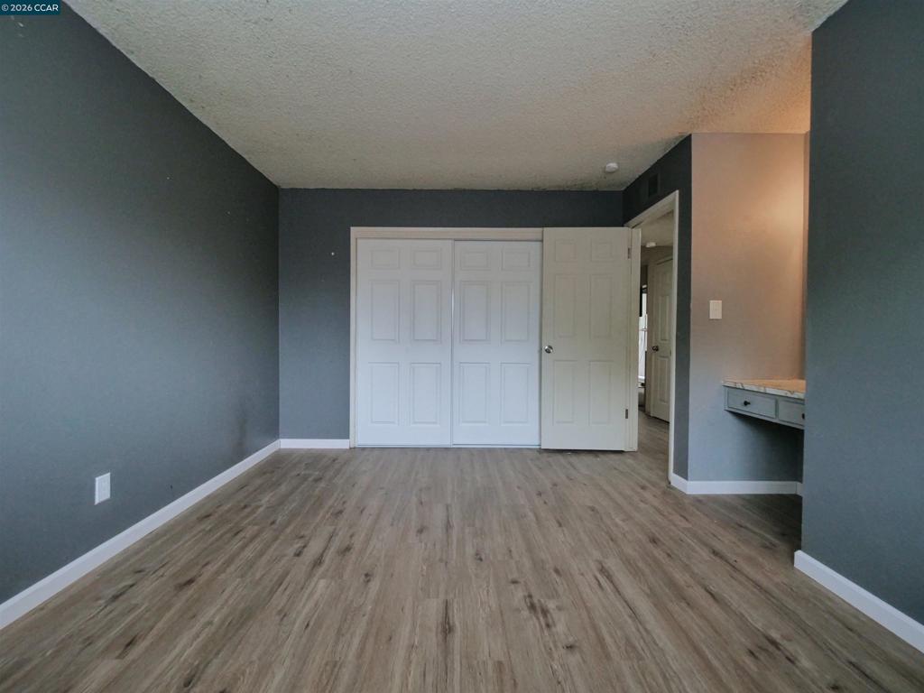 205 Kingston Lane, Modesto, CA 95354-3128