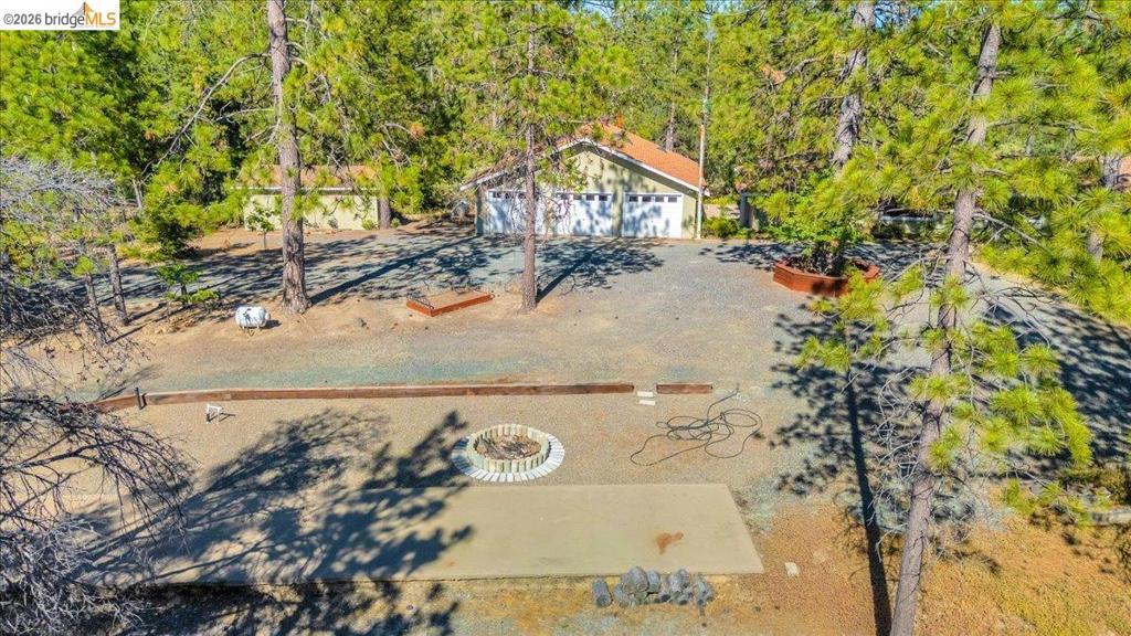 10421 Dexter Ln, Coulterville, CA 95311