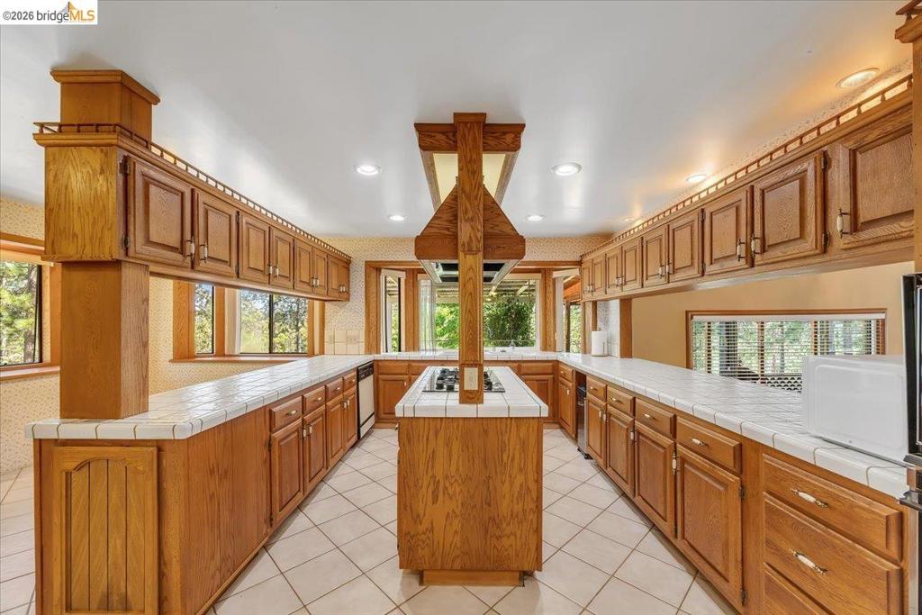10421 Dexter Ln, Coulterville, CA 95311