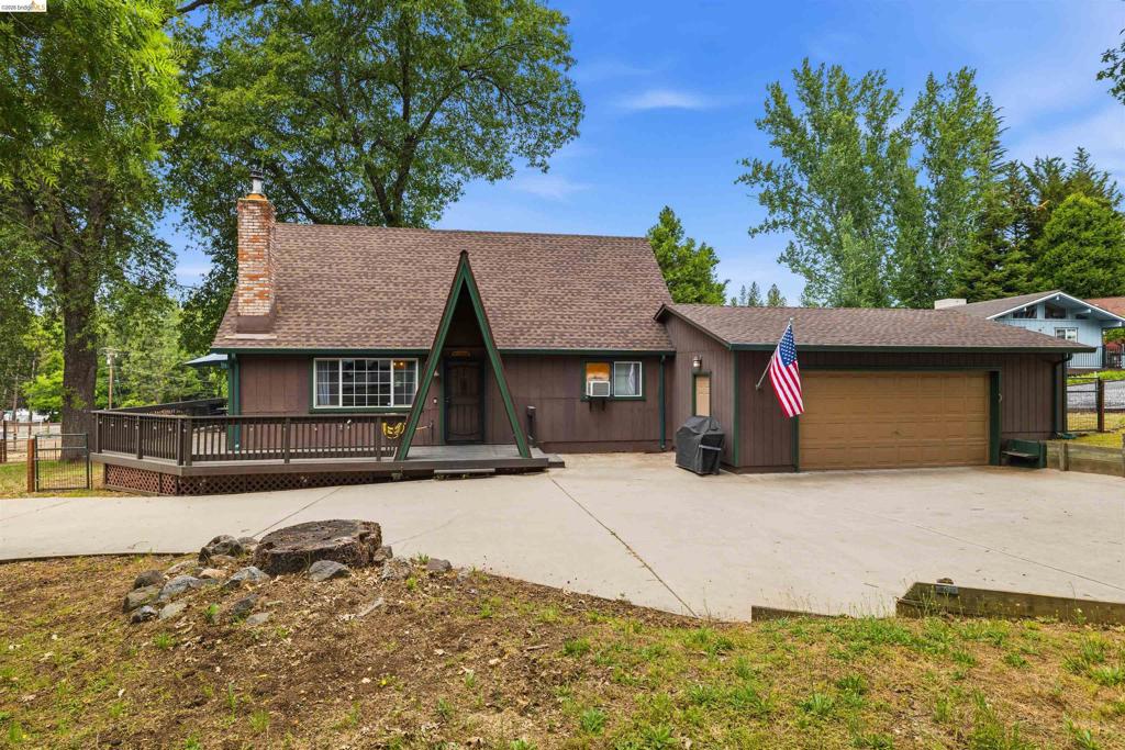 21816 Feather River Dr, Sonora, CA 95370