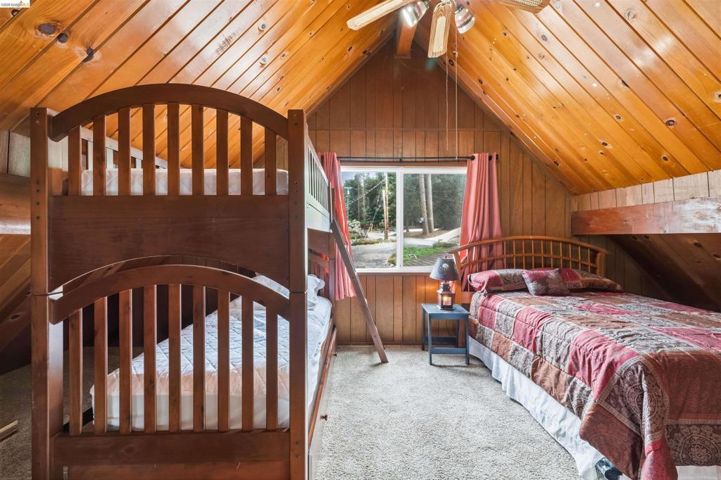 21816 Feather River Dr, Sonora, CA 95370
