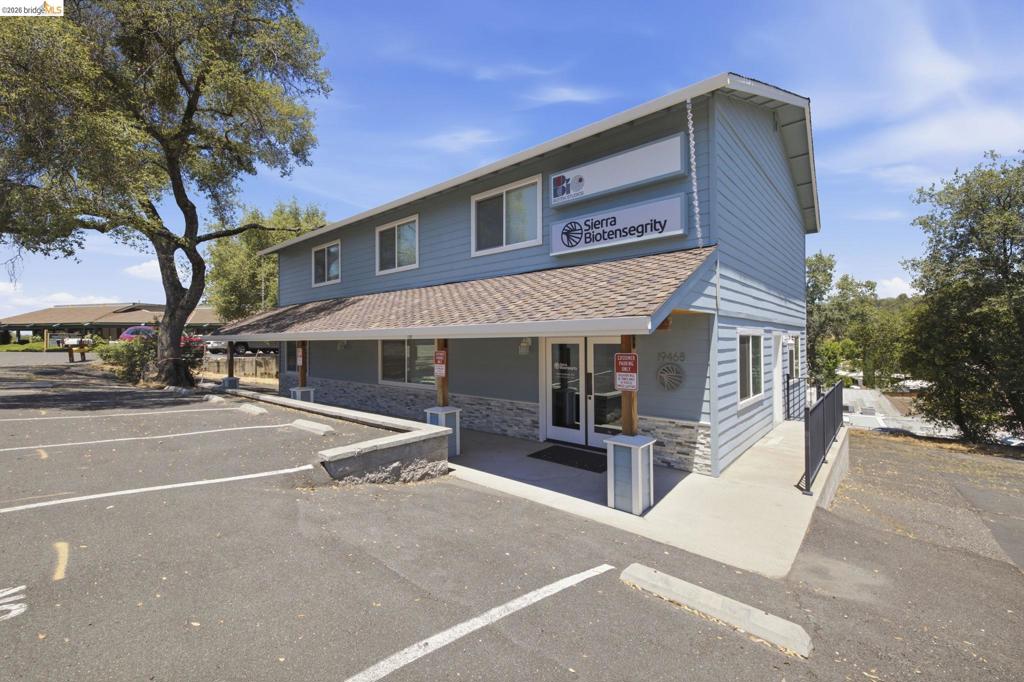 19468 Village Dr, Sonora, CA 95370