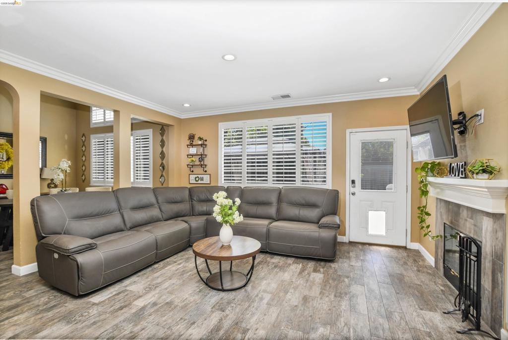 2174 Newton Dr, Brentwood (CC), CA 94513