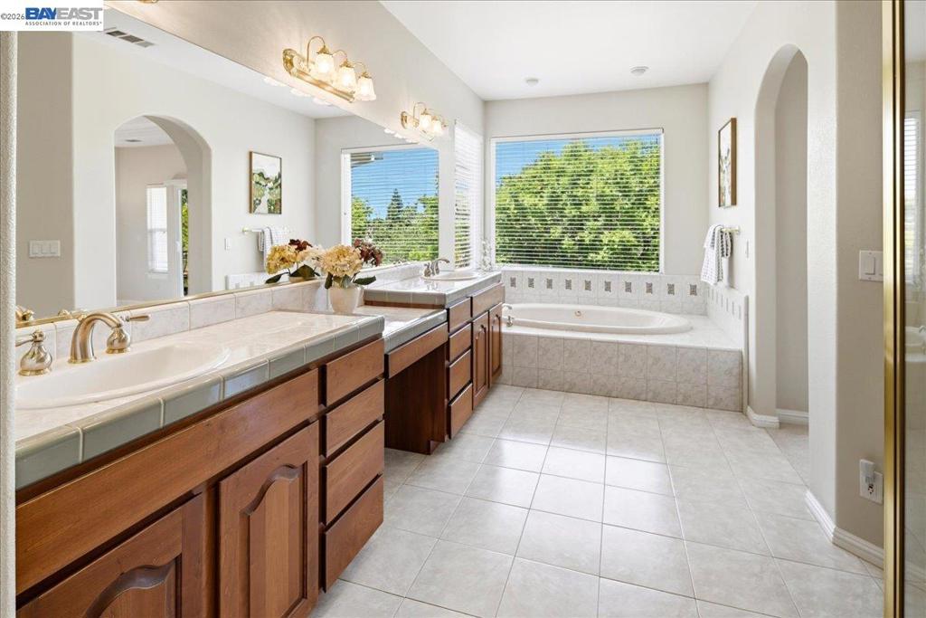 720 Rutherford Cir, Brentwood (CC), CA 94513