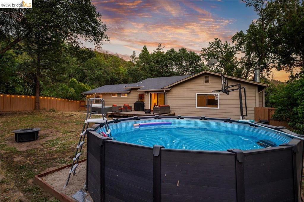 21787 Crystal Lake Dr, Sonora, CA 95370