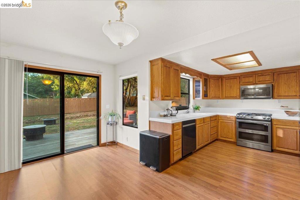 21787 Crystal Lake Dr, Sonora, CA 95370