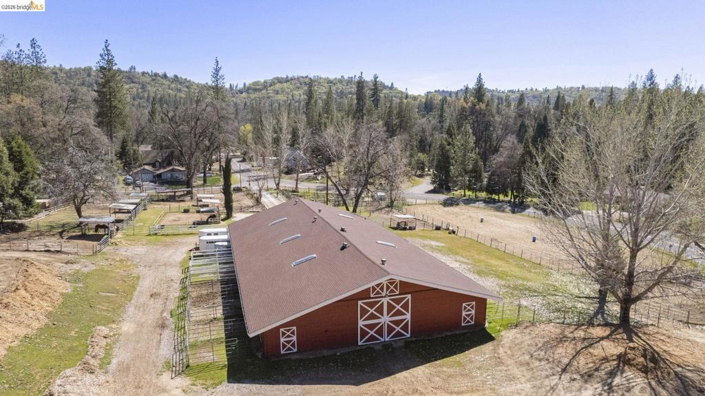 21787 Crystal Lake Dr, Sonora, CA 95370