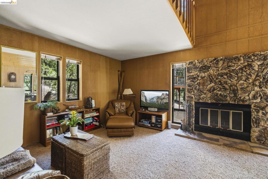 28783 Herring Creek Ln, Strawberry, CA 95375