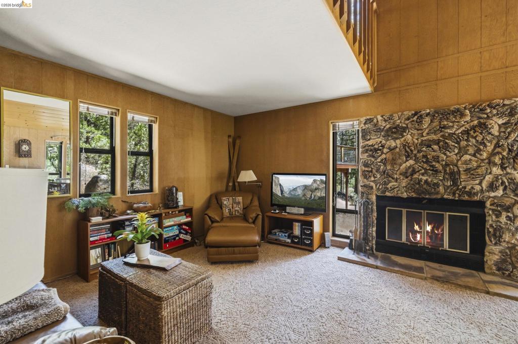 28783 Herring Creek Ln, Strawberry, CA 95375