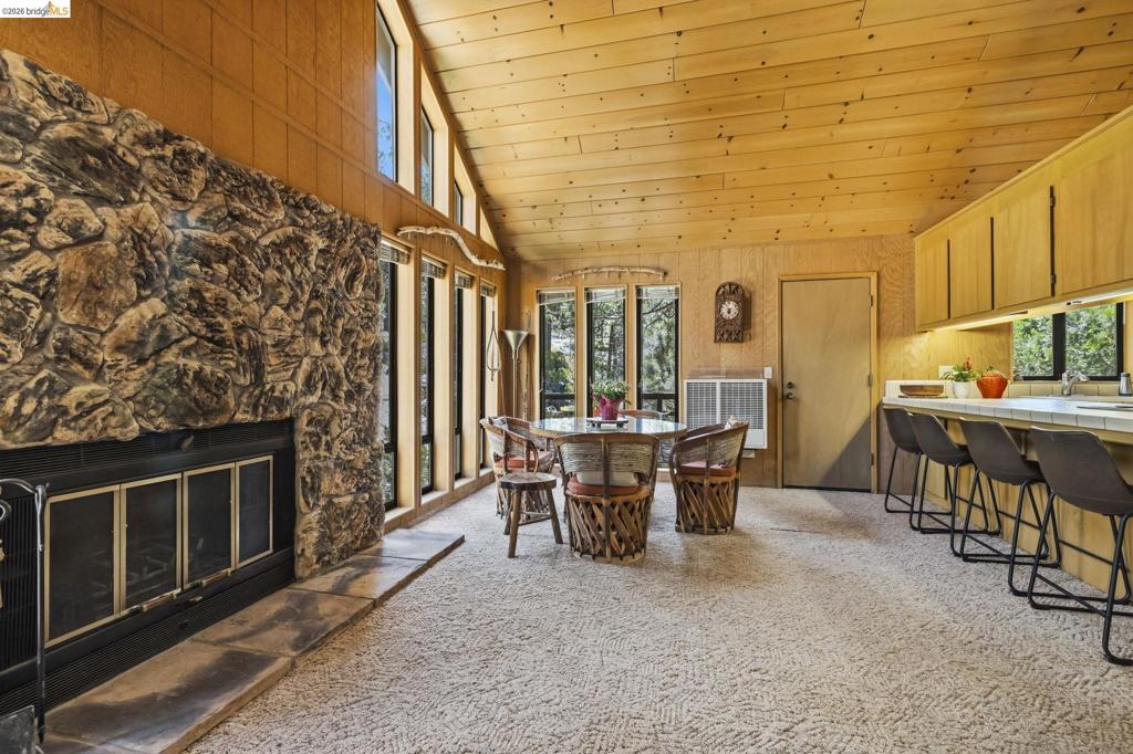 28783 Herring Creek Ln, Strawberry, CA 95375