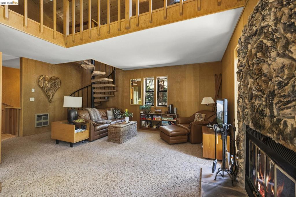 28783 Herring Creek Ln, Strawberry, CA 95375