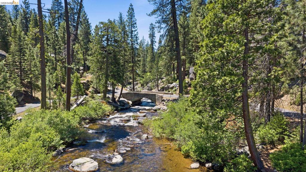 28783 Herring Creek Ln, Strawberry, CA 95375