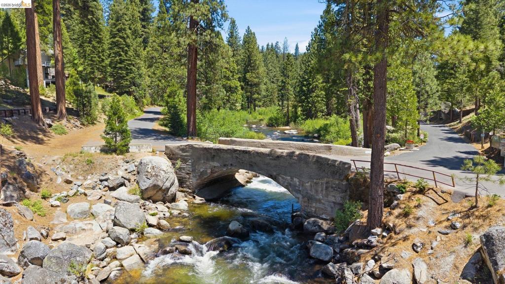 28783 Herring Creek Ln, Strawberry, CA 95375