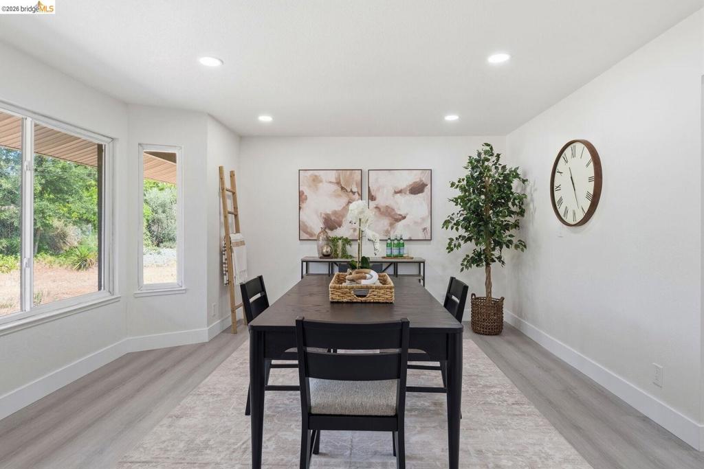 1590 Sunset RD, Brentwood (CC), CA 94513