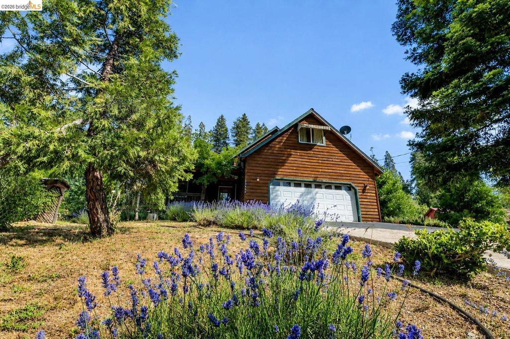 22401 Ridge Road, Twain Harte, CA 95383