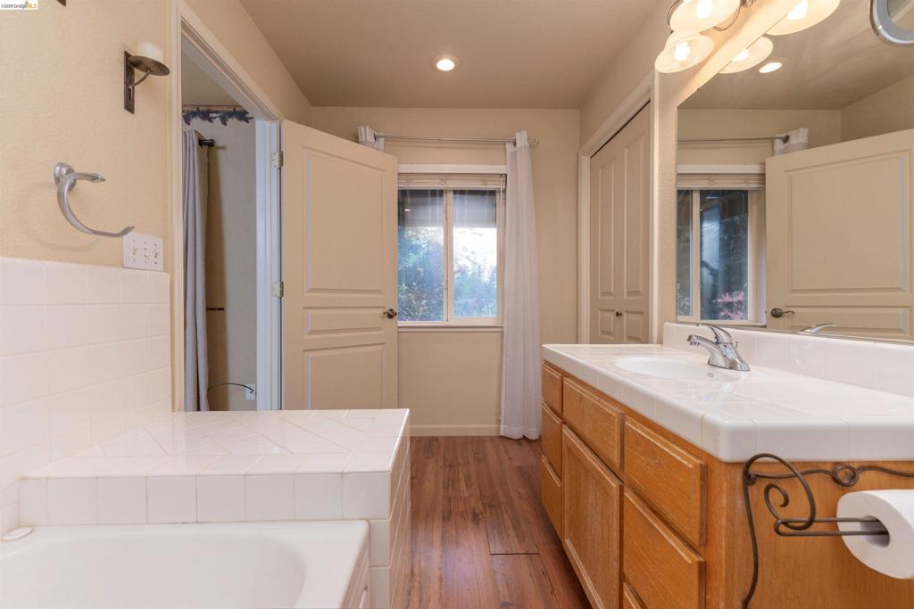 22401 Ridge Road, Twain Harte, CA 95383