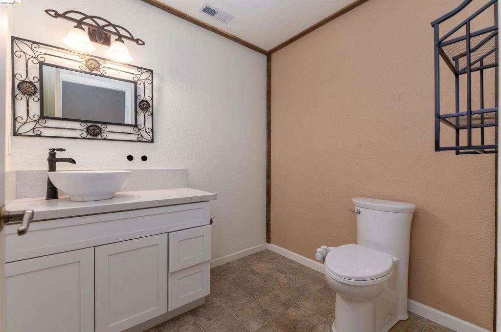 22401 Ridge Road, Twain Harte, CA 95383