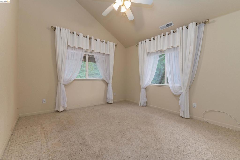 22401 Ridge Road, Twain Harte, CA 95383
