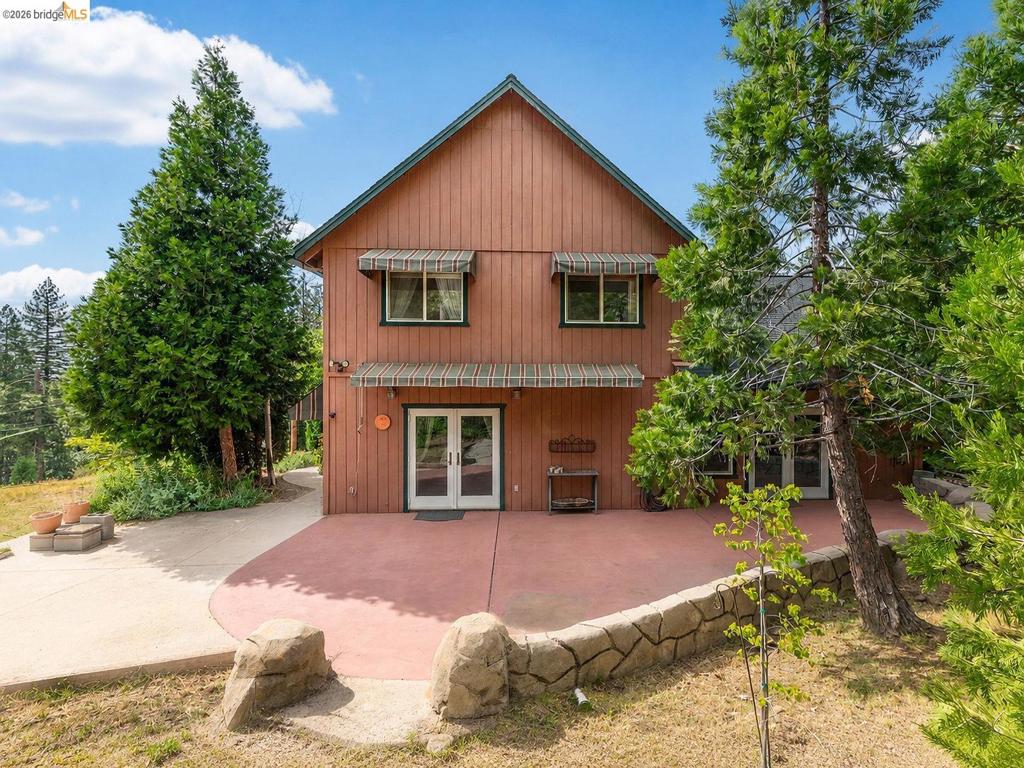 22401 Ridge Road, Twain Harte, CA 95383