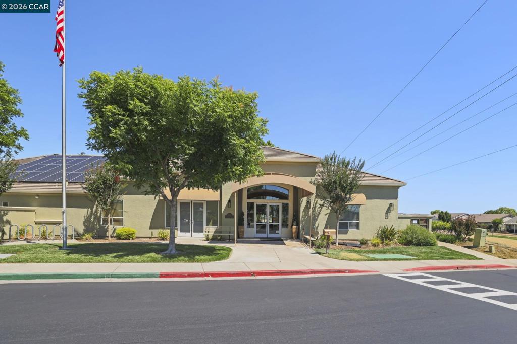 1637 Regent Dr, Brentwood (CC), CA 94513