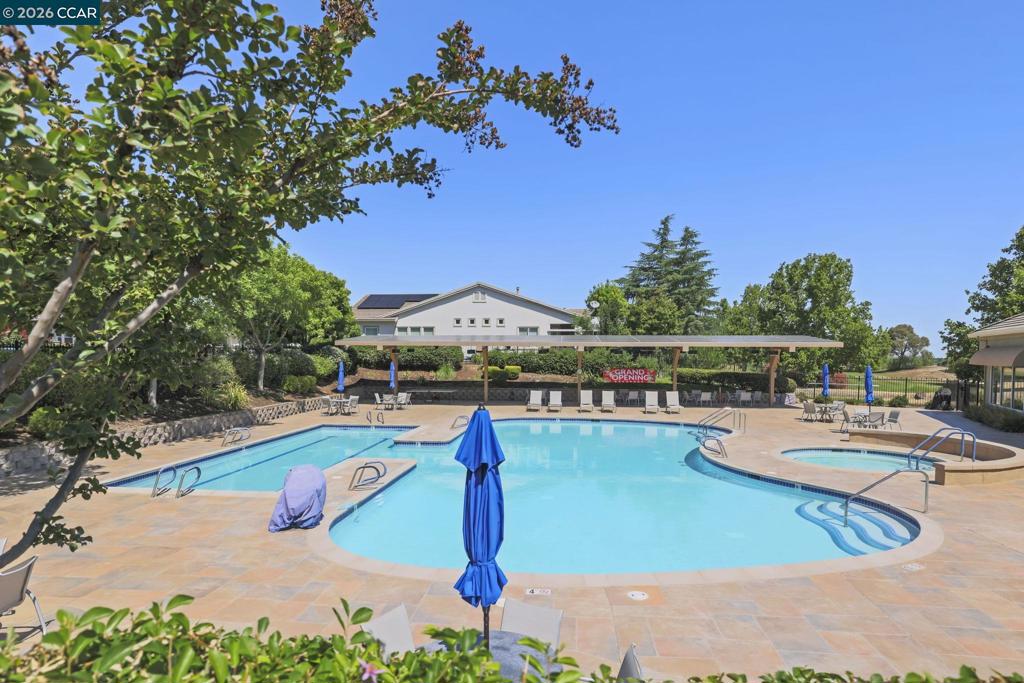 1637 Regent Dr, Brentwood (CC), CA 94513