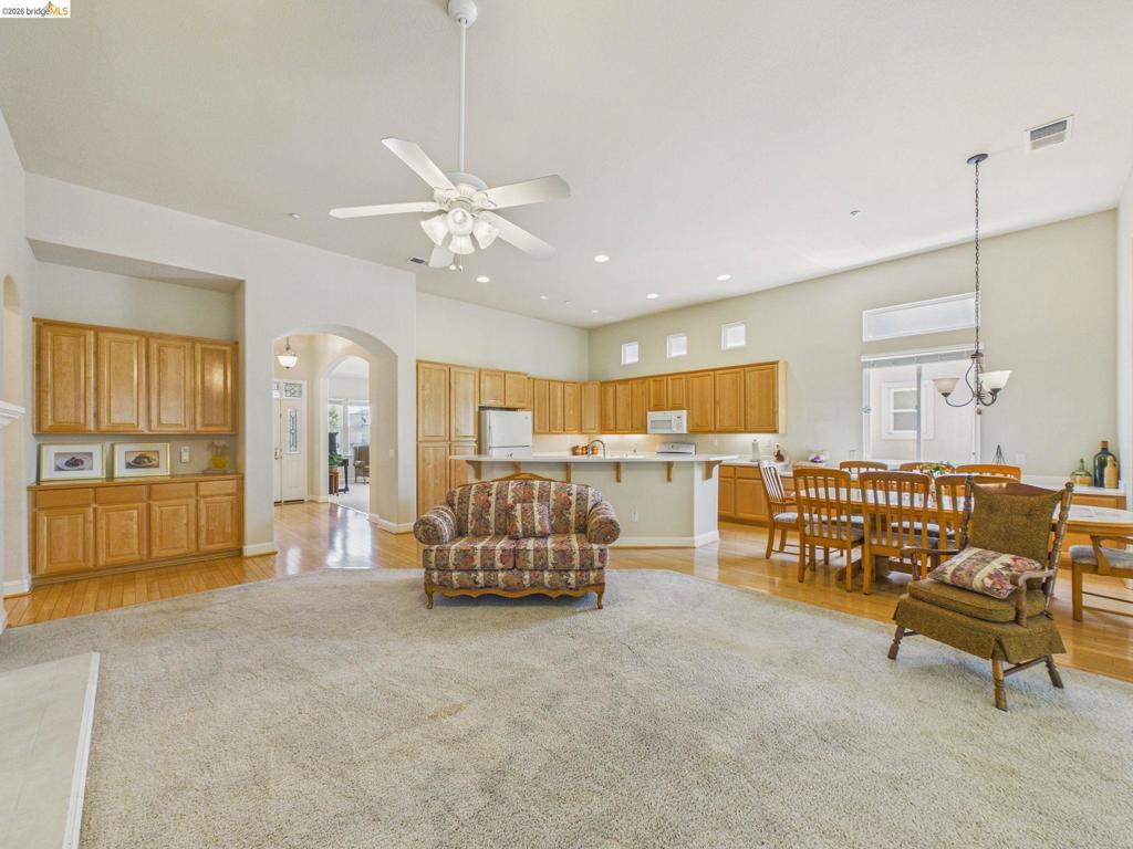 1035 Bismarck Ter, Brentwood (CC), CA 94513