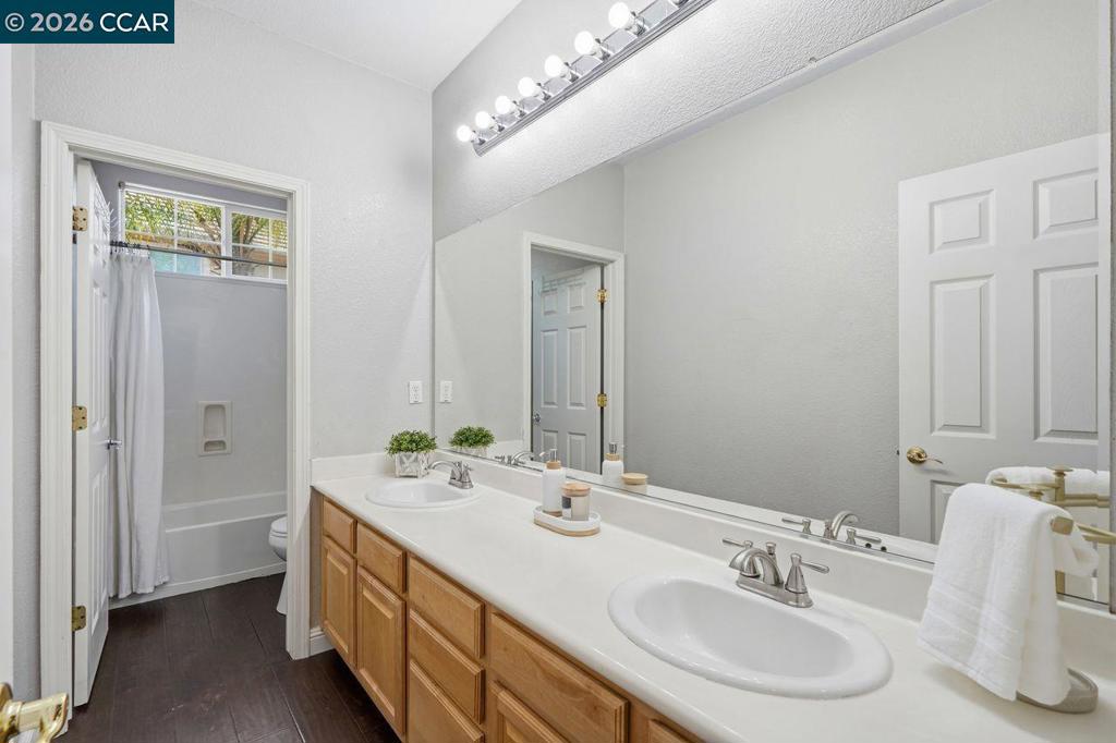 417 Bayonett Ct, Brentwood (CC), CA 94513