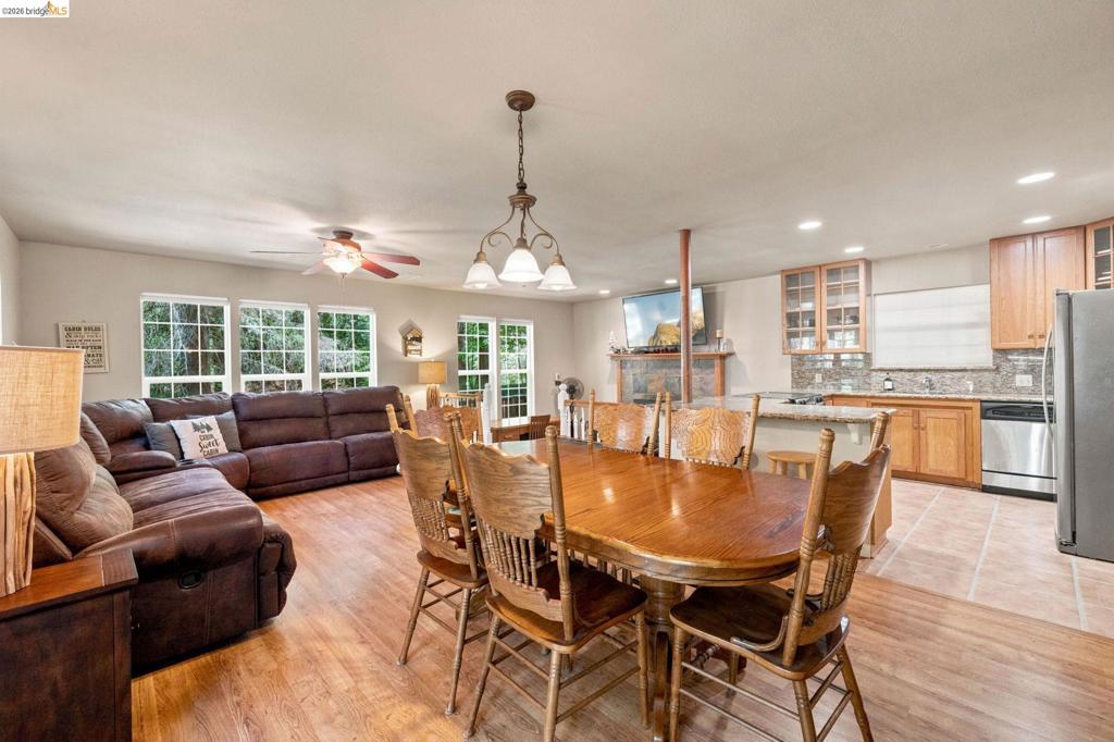 22397 Moses, Long Barn, CA 95335