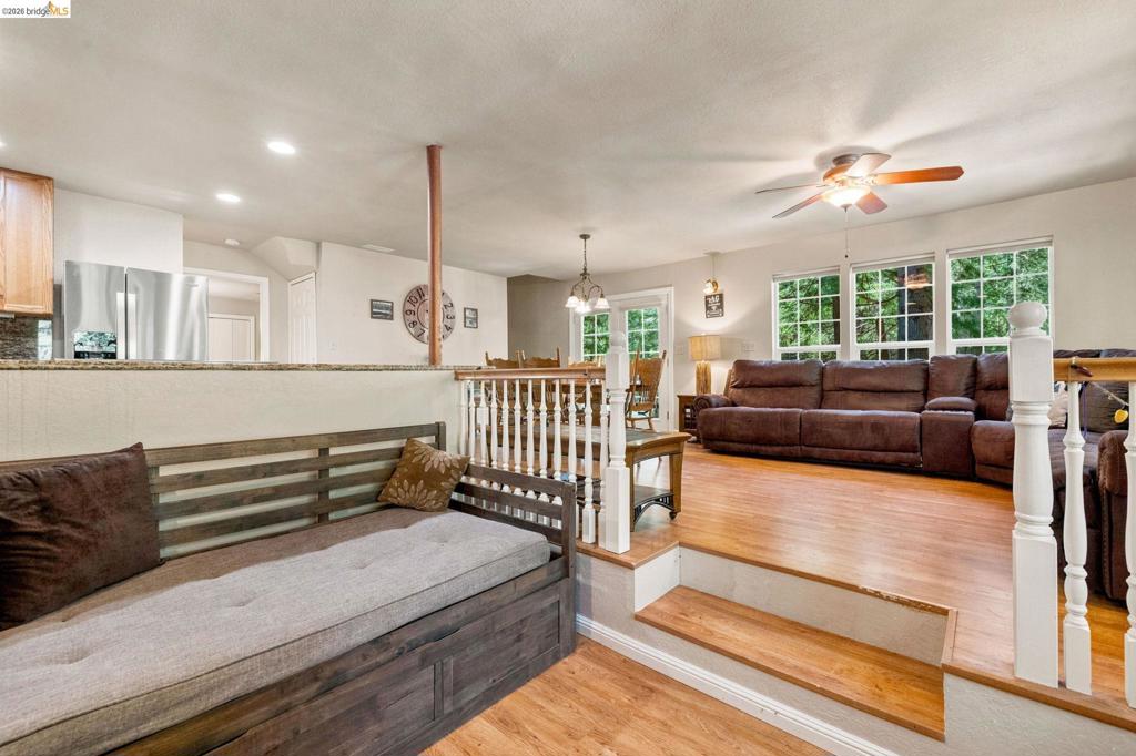 22397 Moses, Long Barn, CA 95335